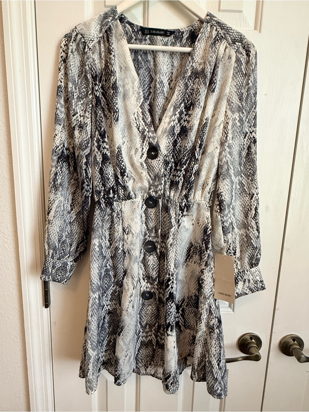 New - Zara Snake Print Long Sleeve Button-Front Dress in Gray and White